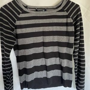Forever 21 Sweater